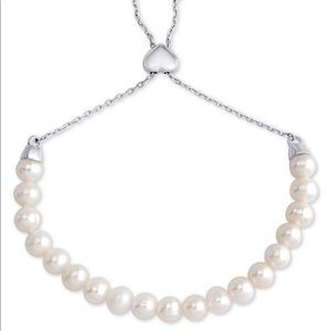 RH Macy & Co. Freshwater Pearl Silver Bracelet